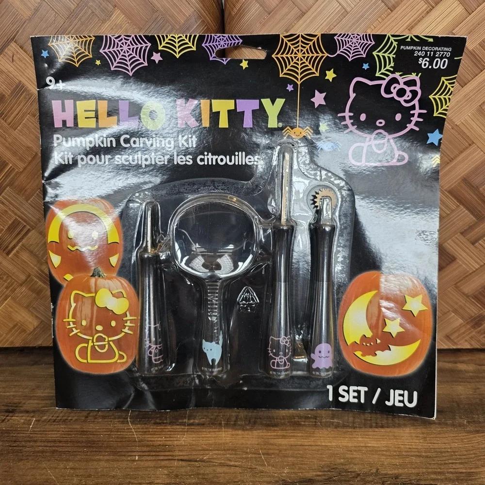 Hello Kitty Pumpkin‎ Carving Kit 1 Set Includes 4 Tools 6 Patterns 1 Bonus